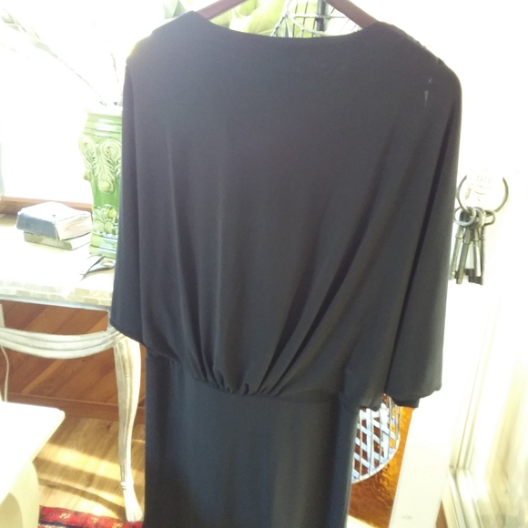 SOLD Bali, lined evenning dress - Picture 4 of 4